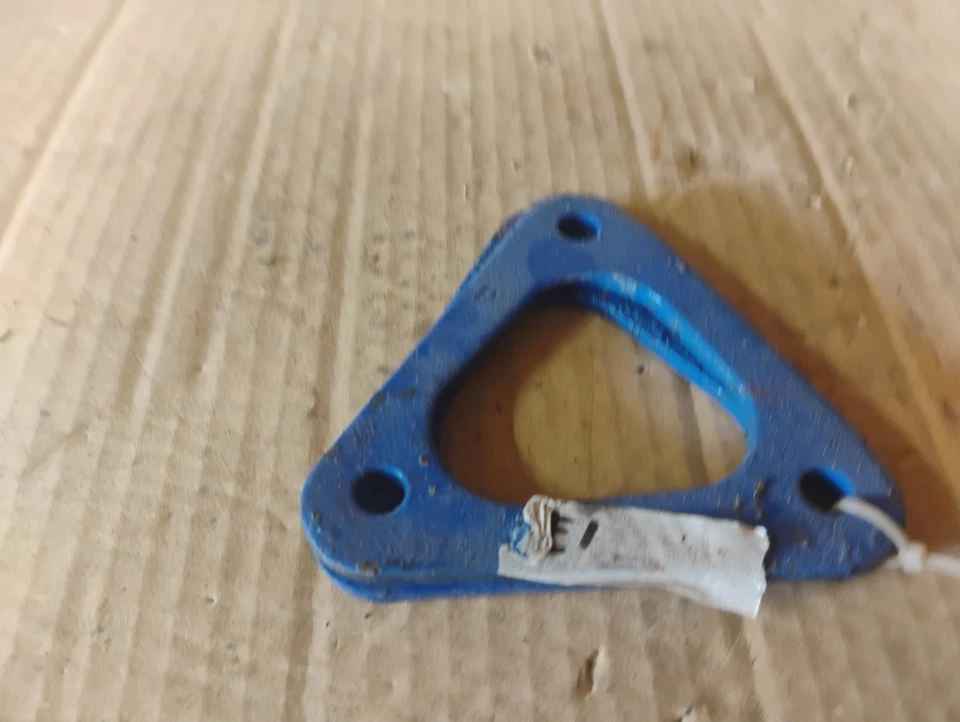 OEM 4X4 Motor Mount Extensions Pair 73-87 Chevy GMC K10 K20 K5 - Image 2 of 4