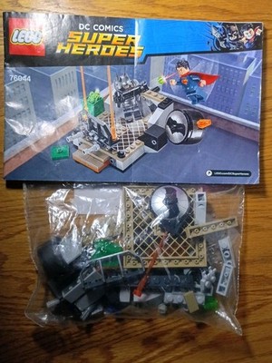 LEGO DC Comics Super Heroes Clash of the Heroes set (76044). (No Lego Minifigure