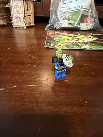 Lego 6900 / 6999 Space UFO CYBER SAUCER Complete w/manual, No Box. 
