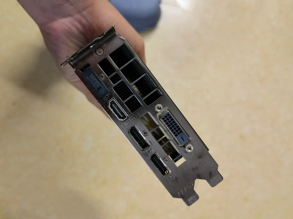 MSI NVIDIA GeForce GTX1070Ti AERO 8GB GDDR5 Graphics Video Card DP DVI HDMI - Image 4 of 4