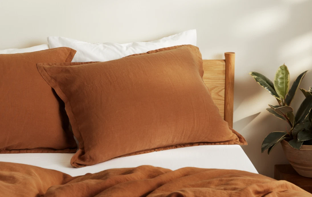 PARACHUTE Brand New Terra 100 Linen Single Euro Pillow Sham 26 X 26