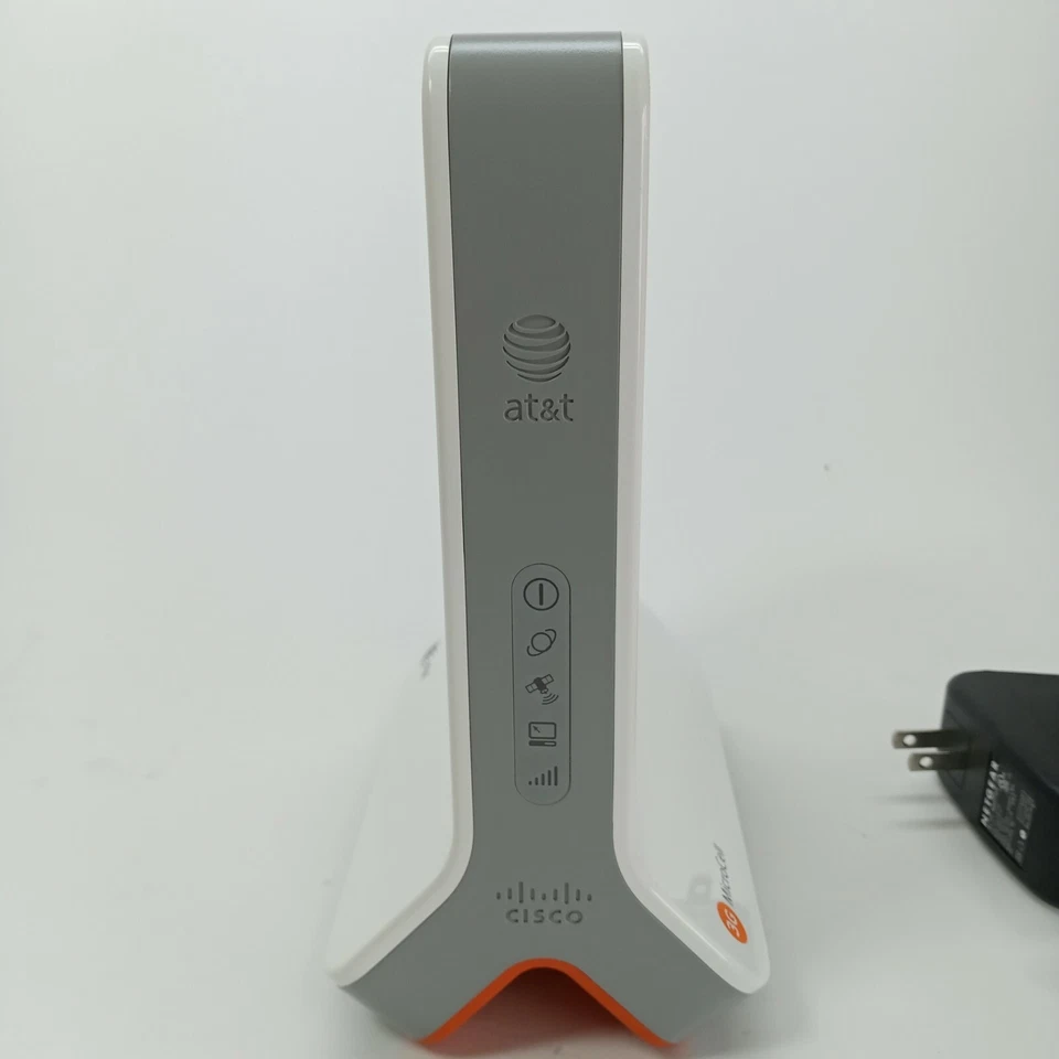 Amplificador de señal de teléfono celular inalámbrico AT&T Cisco 3G MicroCell V3.2 ATT DPH153-AT Foto 4 de 4