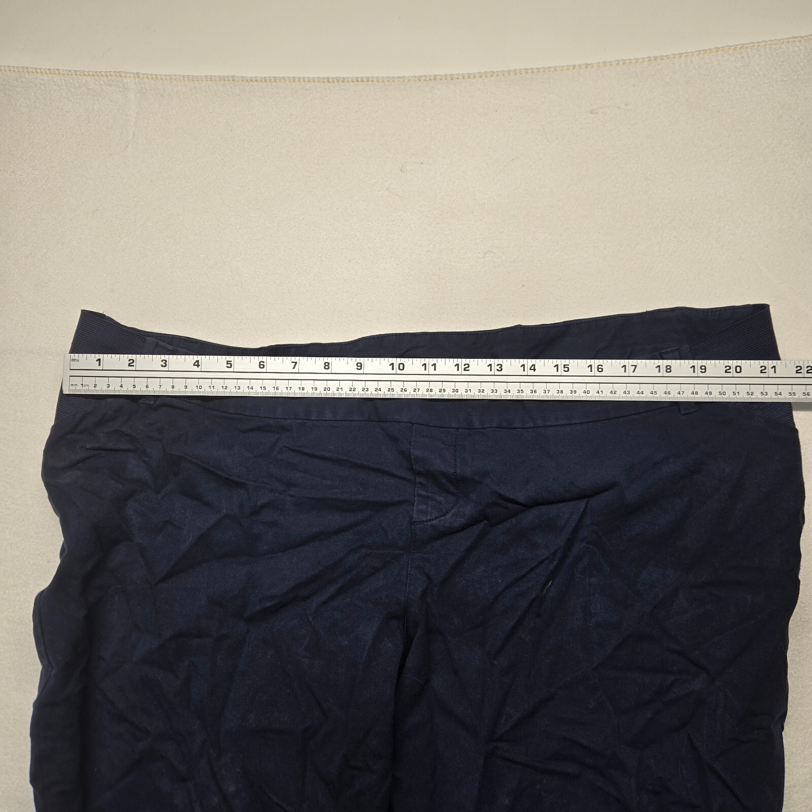 Old Navy Maternity Full-Panel Pixie Ankle Pants W… - image 4