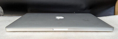 MacBook Pro (Retina, 15-inch, Mid 2015) 2.2 GHz Intel Core i7