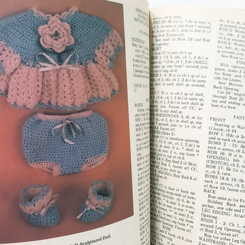 Crochet World Magazine Oct 1985 Fashion Doll Unicorn Halloween Sweater Taters - Picture 4 of 12