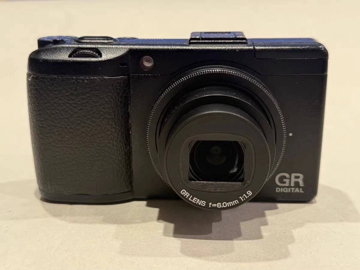 RICOH Digital Compact Camera GRD3 GRD Ⅲ 10.0 MP 4x Zoom Black