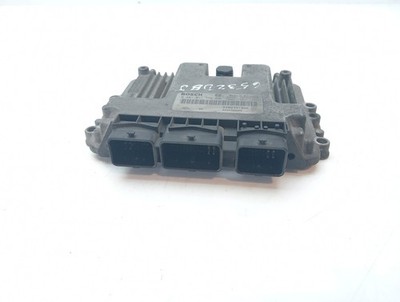 8200391966 ECU-MOTORSTEUERGERÄT UCE MOTORSTEUERGERÄT / 456357 FÜR RENAULT SCENIC