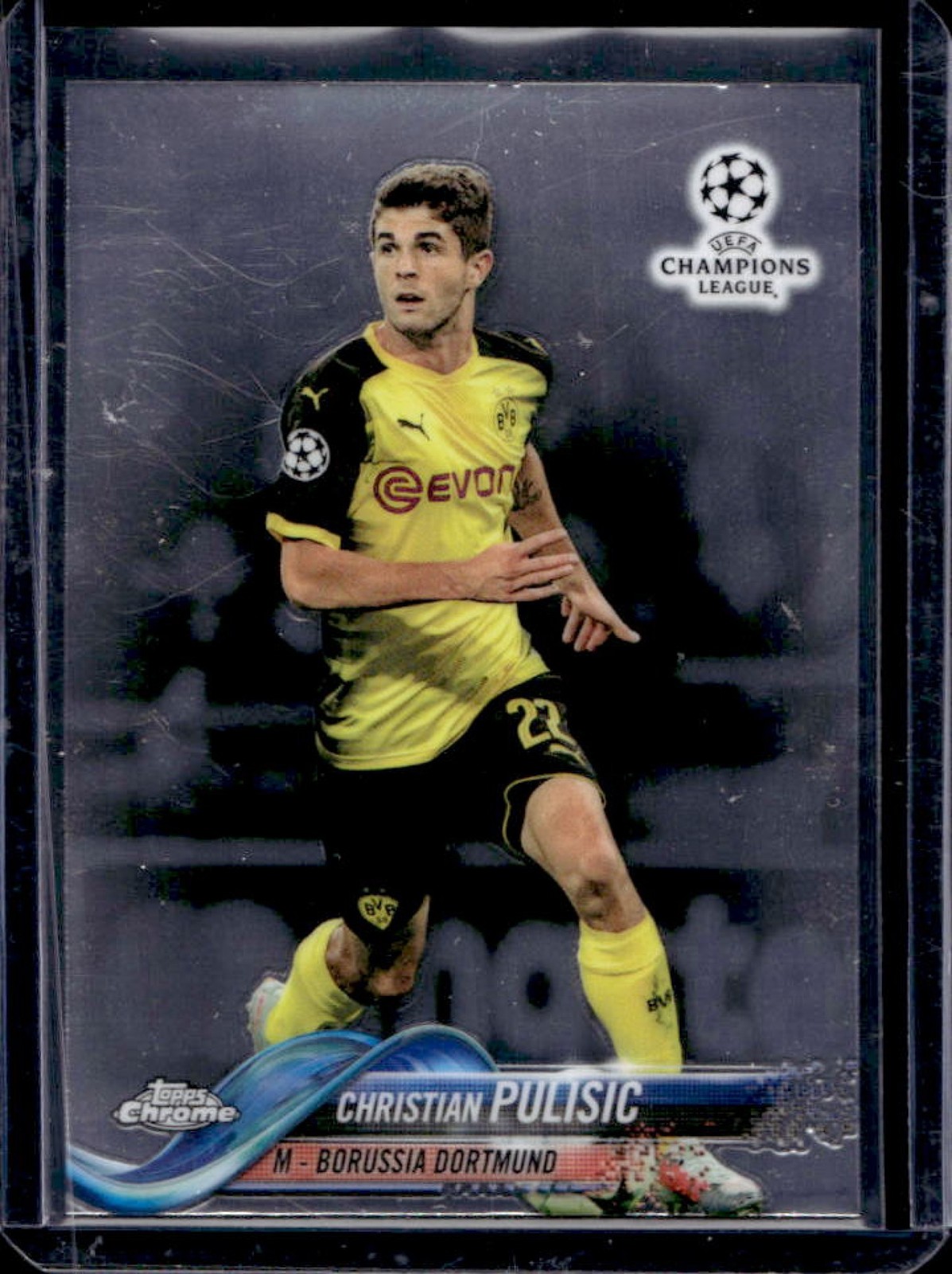 2017 Topps Chrome UEFA Christian Pulisic #25 Dortmund