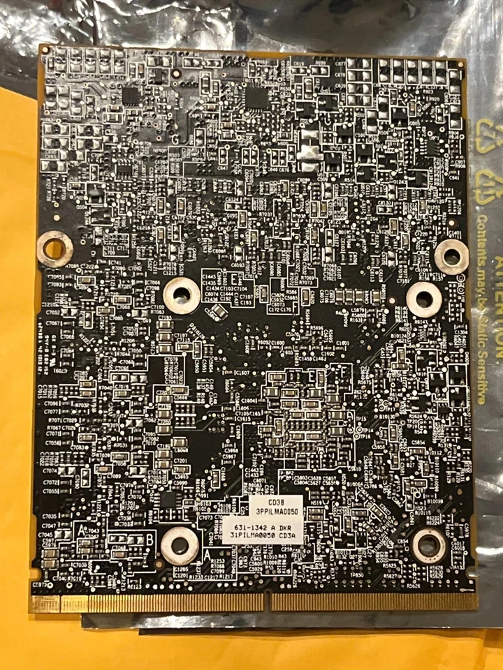 AMD Radeon HD 5750 MXM 3.0b 1GB GDDR5 GPU Module 109-B97157-00 - Image 2 of 4