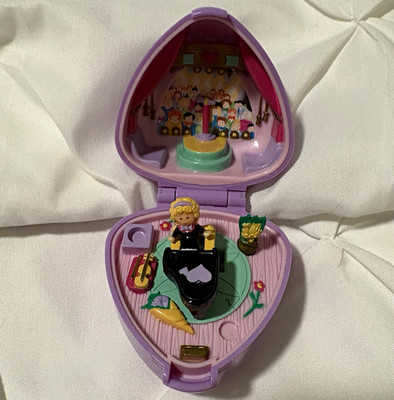 Polly Pocket Polly s Perfect Piano Recital Ring Case, 1991 by Blue Bird