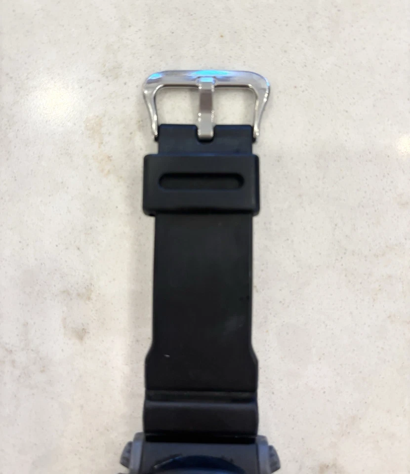 Reloj de pulsera Casio G-Shock DW-9052 para hombre Foto 3 de 4