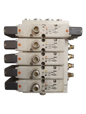 SMC Valve Terminal 4x EVS1-01-FG-S-3ZRM0-Q + EVS1-01-FG-D-3ZRM0-Q
