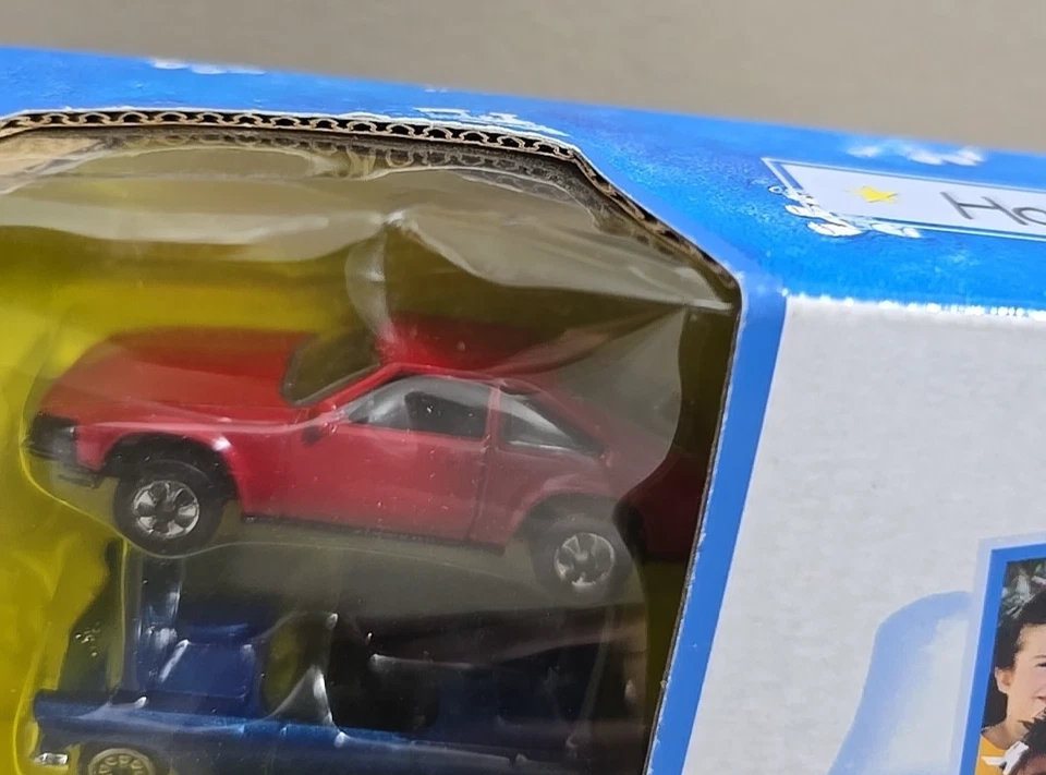 Hot Wheels 1996 "Goodyear Playset" with 2 Cars -'57 T-Bird & 82 Toyota Supra NEW - Image 4 of 4