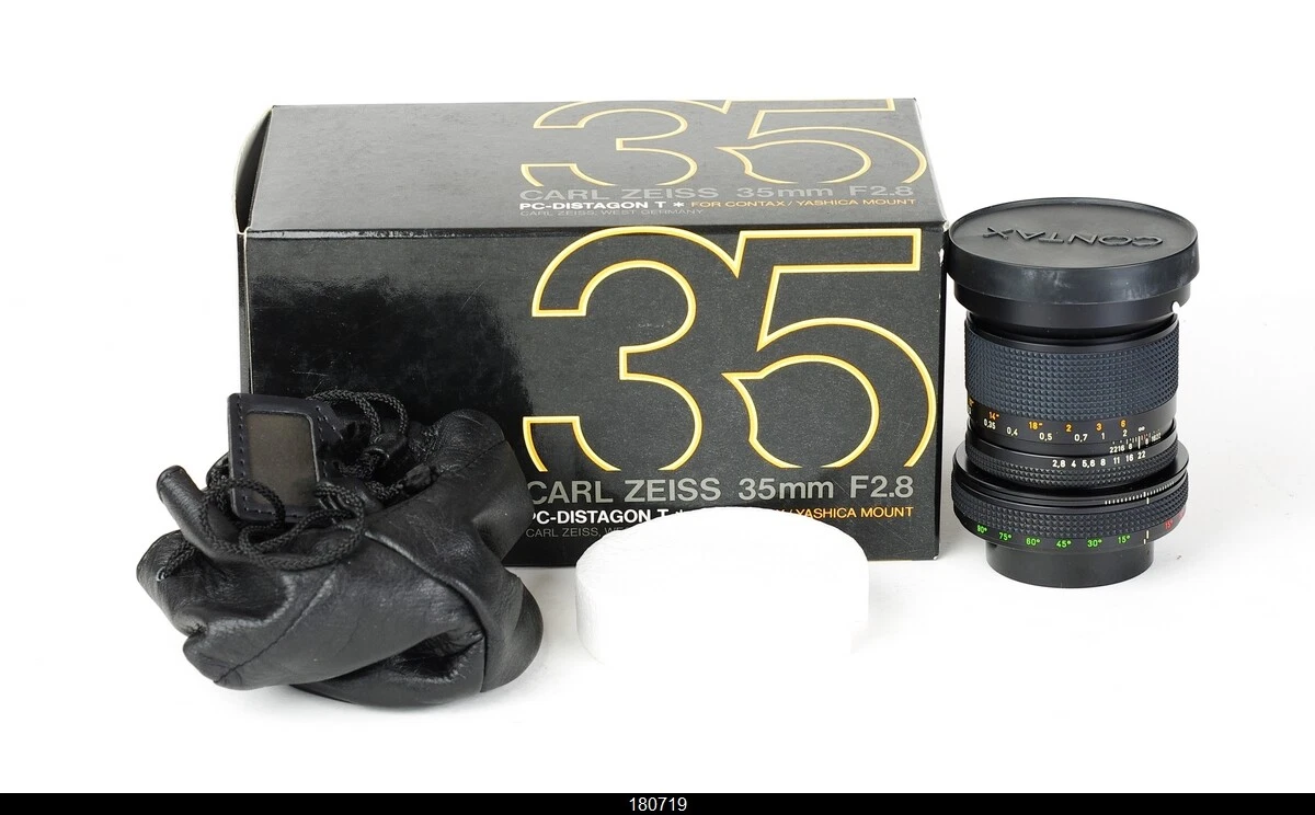 NEW in BOX CONTAX PC Distagon 35mm F2,8 T* Carl Zeiss Lens