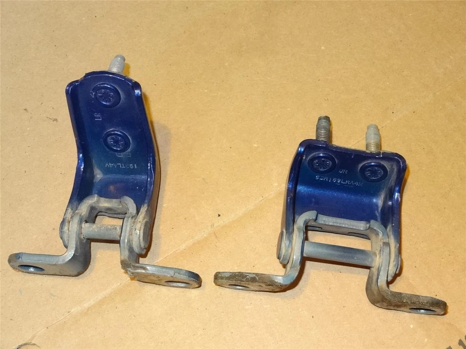 Juego de bisagras puerta trasera derecha Honda Accord CR-V CIVIC 2001-2005 OEM 67910-S5D-A01ZZ Foto 3 de 3