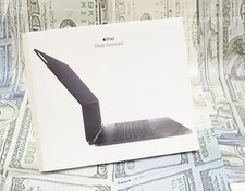 Apple Magic Keyboard for iPad Pro 13  inch MWR53LL/A M4 and M5 A2974 Black