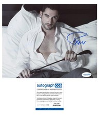 Tom Ellis "Lucifer" AUTOGRAPH Signed 'Lucifer Morningstar' 8x10 Photo E ACOA