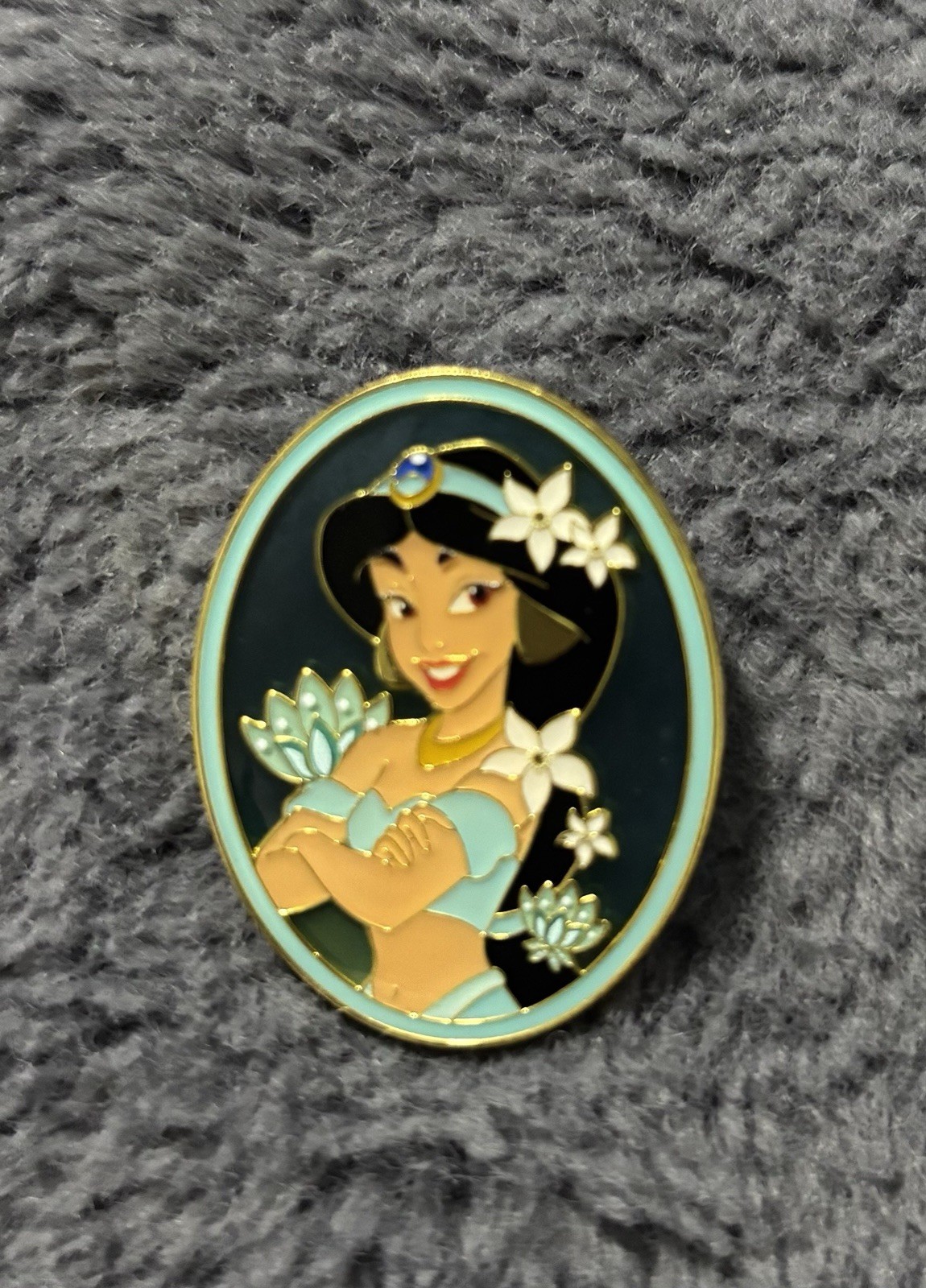 Disney Loungefly Princess Floral Portraits Stained Glass Jasmine Aladdin Pin