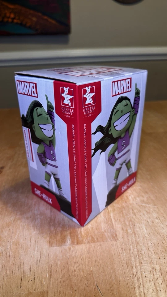 Marvel Gentle Giant Limited Edition She-Hulk (602/3000) - New In Box - Image 2 of 4