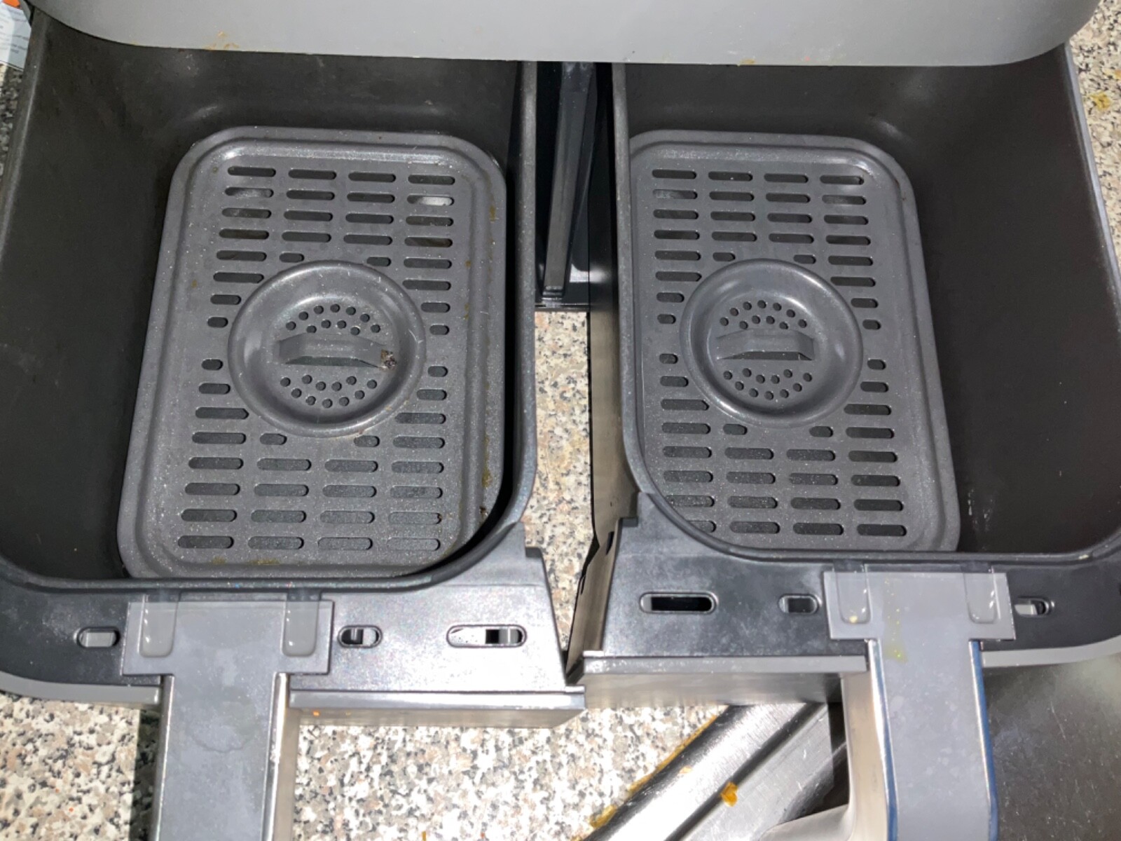 Ninja DZ201 8qt 2 Basket Air Fryer with Dual Zone Technology PICK UP