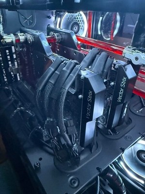 ASUS ROG RTX2080Ti SLI Water-Cooled Graphics Cards 2x 11GB GDDR6 OC Model