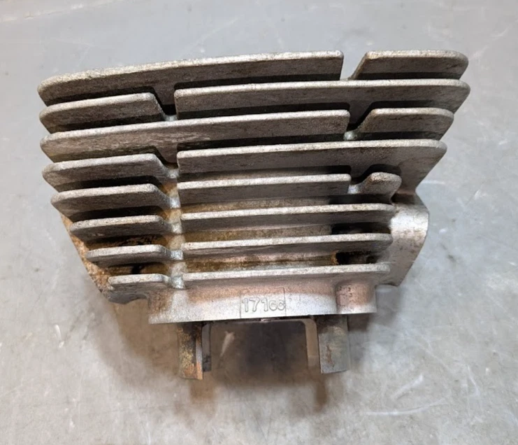 Yamaha CT1 175 Cylinder