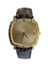 PIAGET  REFERENCE 13409 Vintage Solid 18K Gold