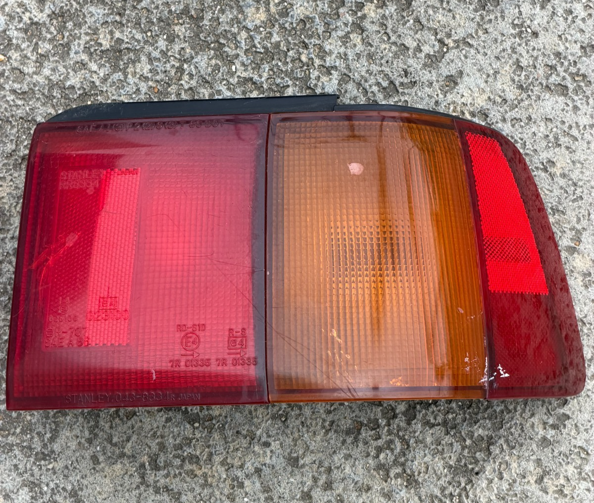 OEM Honda Civic Wagon Shuttle EF Tail Lights Set Stanley 043-8334