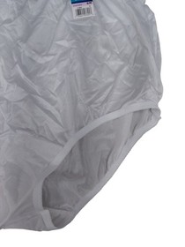 Vintage Vanity Fair Brief Size 6