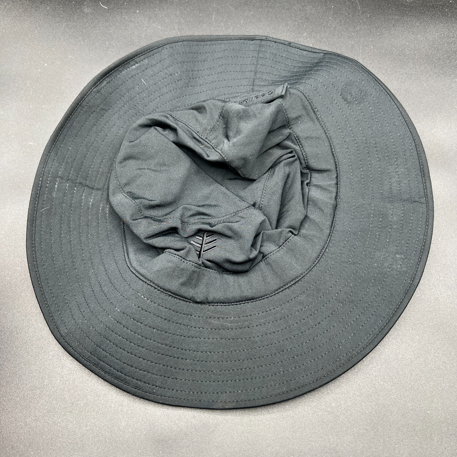 Coolibar Black Adjustable / Reversible/ Packable … - image 12