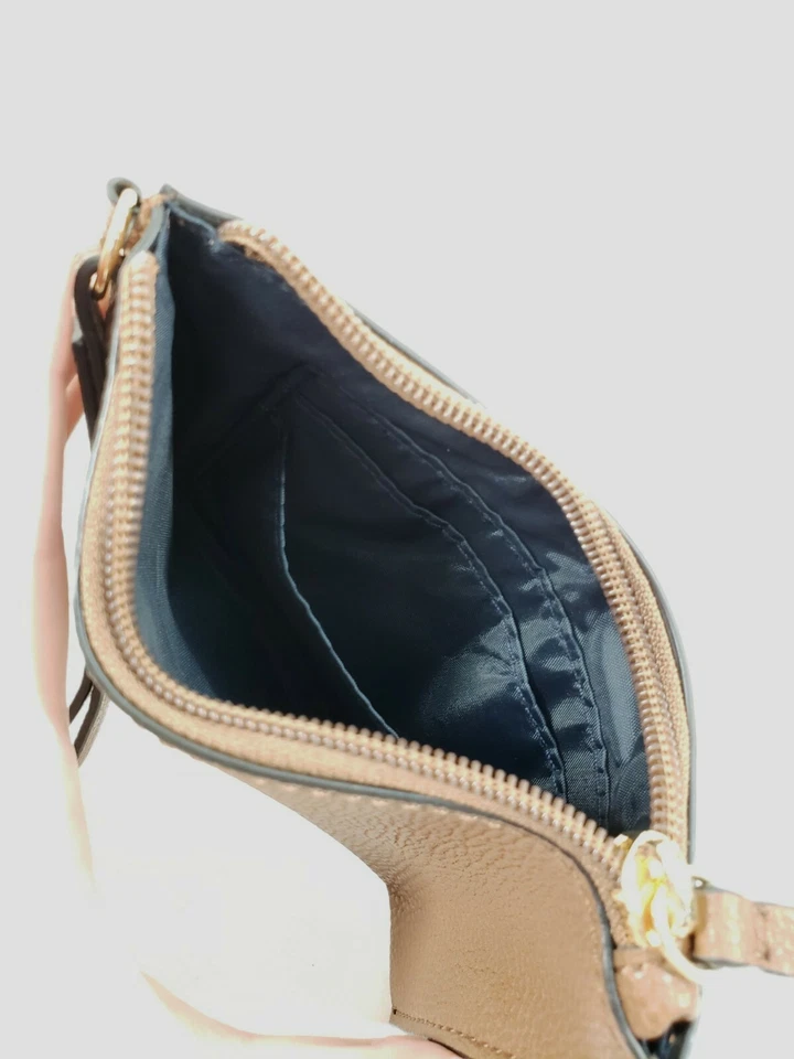 Tommy Hilfiger Women's Wallet Coin Purse Card Wristlet Pebbled Faux Leather - Image 3 of 3