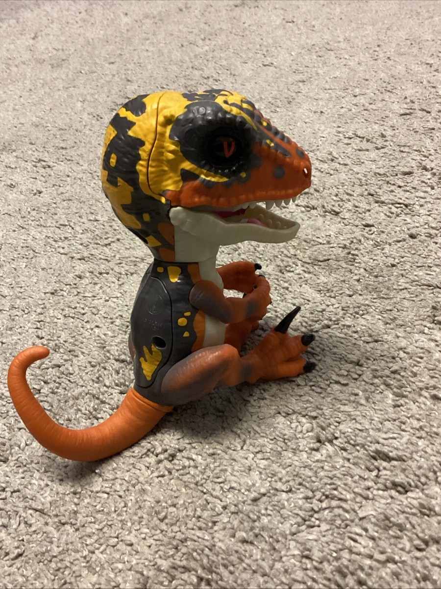 Raptor Dinosaur Orange Dinosaur Fingerling Untamed T-Rexs Scratch