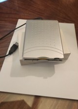 Dynex Slim USB External Floppy Disk Drive DX-EF101 3.5" Diskette Drive