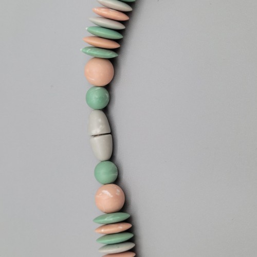 Vintage Chunky Beaded Necklace Pastel Green Pink Gray Marbled Statement 18 Inch - Picture 11 of 16
