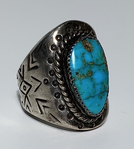 LARGE EARLY NAVAJO SILVER STAMPWORK & TURQUOISE MENS RING 42 Grams