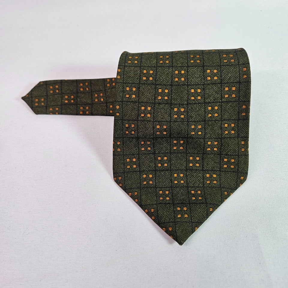 Corbata Guess 100% Seda Hecha en EE. UU. Hombre Geométrica Verde 4" x 57.5" Foto 2 de 4