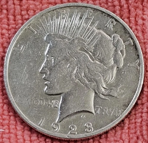 1923 D Peace Dollar VF condition (#62)