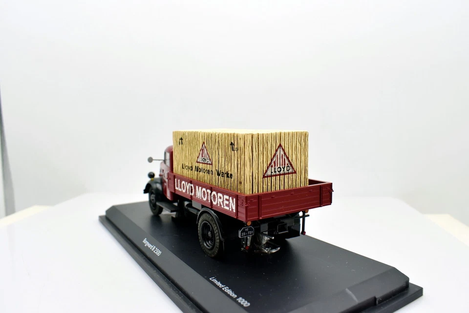 Modellino auto camion scala 1:43 Bogward B 2500 modellismo statico schuco asta - Immagine 4 di 4