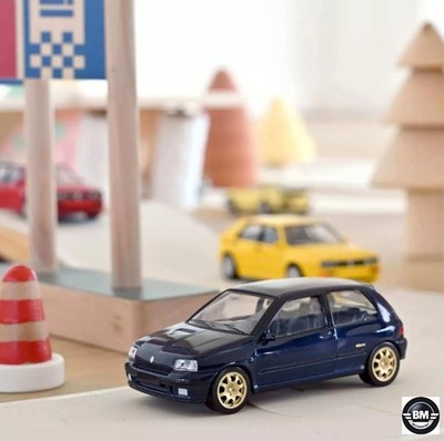 Norev Jet Car Renault Clio Williams Modell 1993 blau metallic 1:43 Art 517522