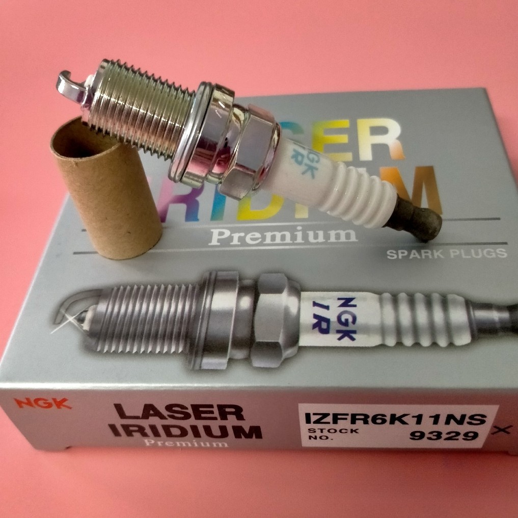 4PC NGK Laser Iridium Spark Plugs IZFR6K11NS For Accord Civic CRV #9329