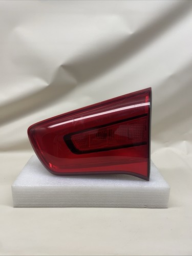 2014 - 2016 Kia Sportage Tail Light Taillight Passenger Right Inner OEM - Picture 2 of 13