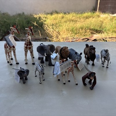Safari Ltd Zoo  12 New W/ Tags Giraffe Elephant Lion Rhino Zebra Orangutan Camel