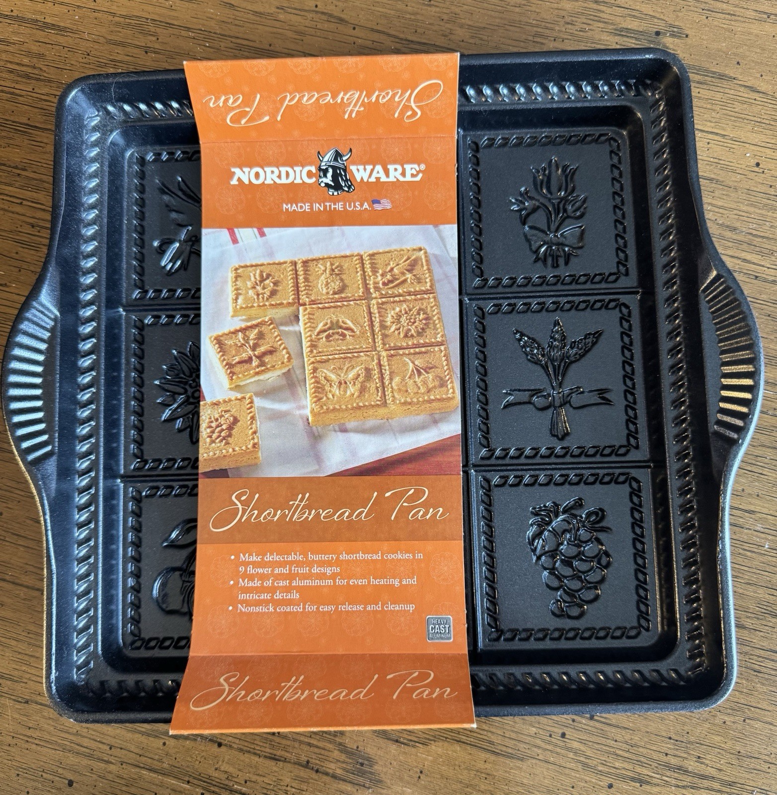 Shortbread Pan by Nordic Ware USA/ Heavy Cast Aluminum/9 Designs / 9.25” x9.25”