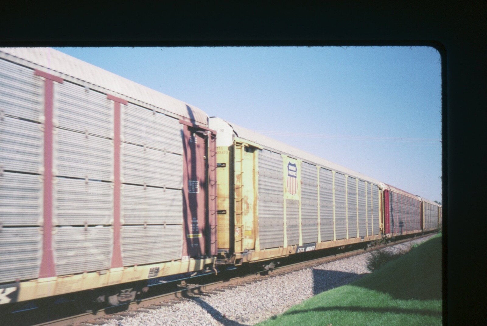 Railroad Slide - Union Pacific ETTX #803473 Auto Rack Car Carrier 2001 ...