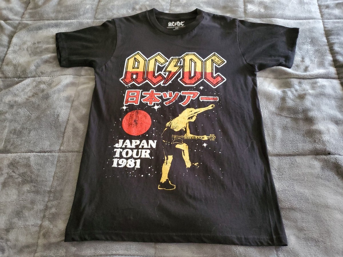 AC/DC NWOT Retro Japan Tour 1981 Vintage Graphic Black Short AC/DC NWOT Retro Japan Tour 1981 Vintage Graphic Black Short