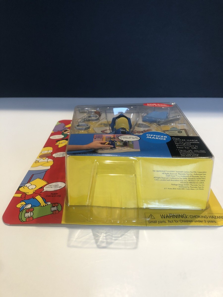 Figurine Les Simpson – Marge En Officier De Police (série 7 Playmates, Rare)