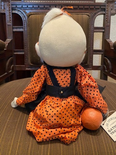 Joe Spencer - Ozzie & Ozana Ghost Boy & Girl -Gathered Traditions/Gallerie II - 第 3/7 張圖片