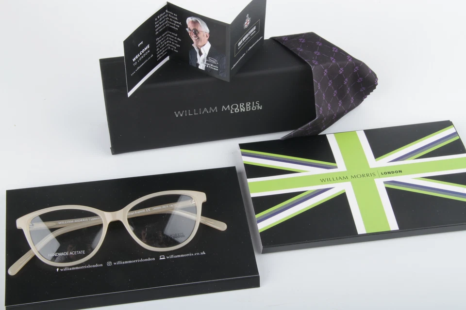 Monturas ópticas 400$ William Morris LN55003 crema para mujer Foto 3 de 4