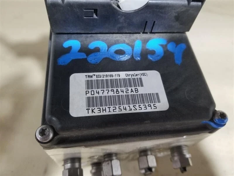 2012 Dodge Ram 1500 Pickup ABS Anti-Lock Brake Pump Control Module Assembly Foto 2 de 4