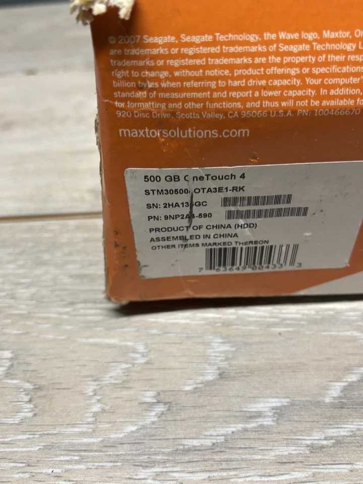 Maxtor One Touch 4 External Hard Drive for PC and MAC 500 GB open box - Image 2 of 4